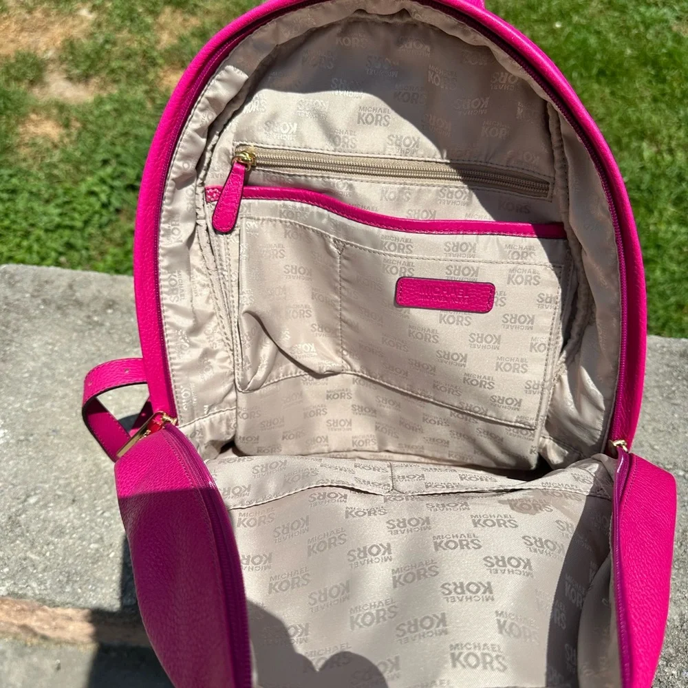 Michael Kors Large Jet Set Leather Backpack Fuschia - Picture 6 of 6